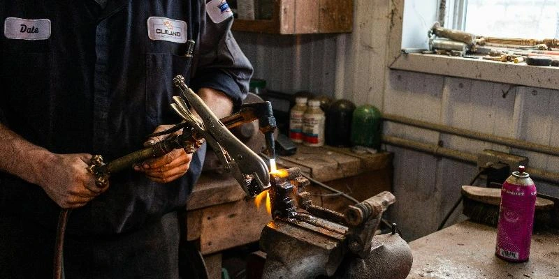 Alternance en BTS Forge : Avantages et Parcours